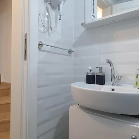 Modern L Affordable L Central L Spacious Апартаменты *