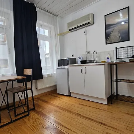 Modern L Affordable L Central L Spacious *